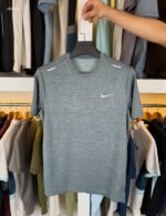 China Imported Sports Fabric T-shirt - Image 4